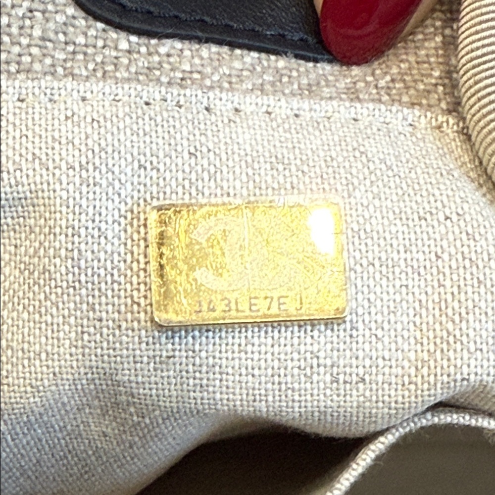Chanel Cream and Black Tote Bag Set - Picture 6 of 8